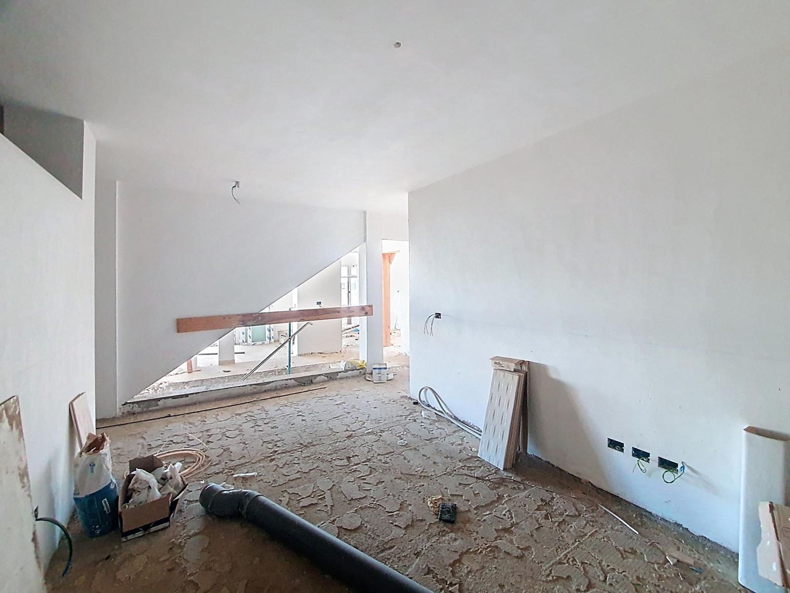 8 soveværelse Villa til salg i Las Palmas de Gran Canaria med garage - € 630.000 (Ref: 9882275)