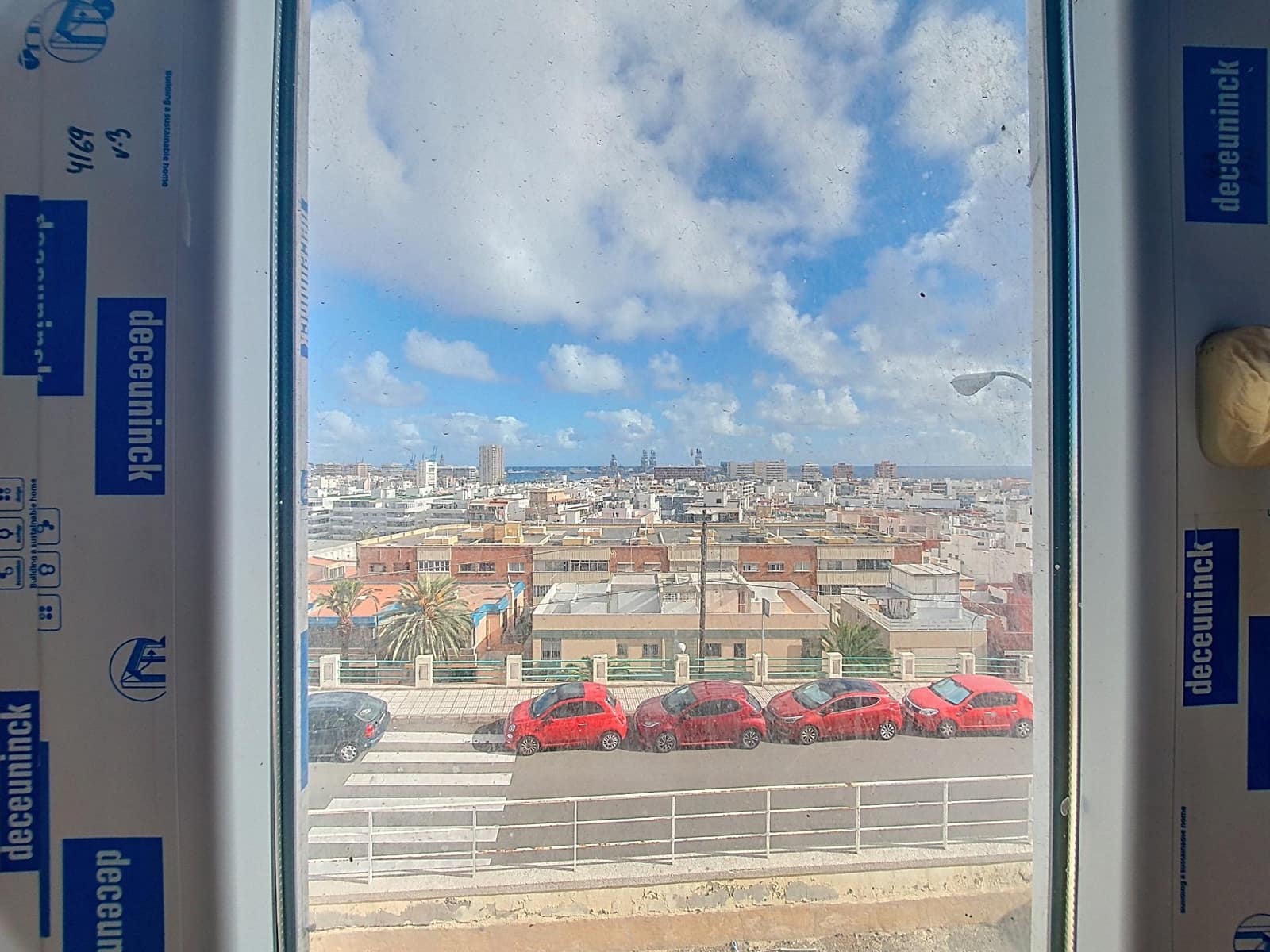 8 soveværelse Villa til salg i Las Palmas de Gran Canaria med garage - € 630.000 (Ref: 9882275)