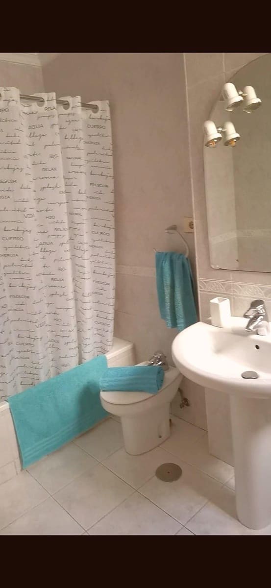 3 slaapkamer Flat te koop in Las Palmas de Gran Canaria - € 169.000 (Ref: 9882276)