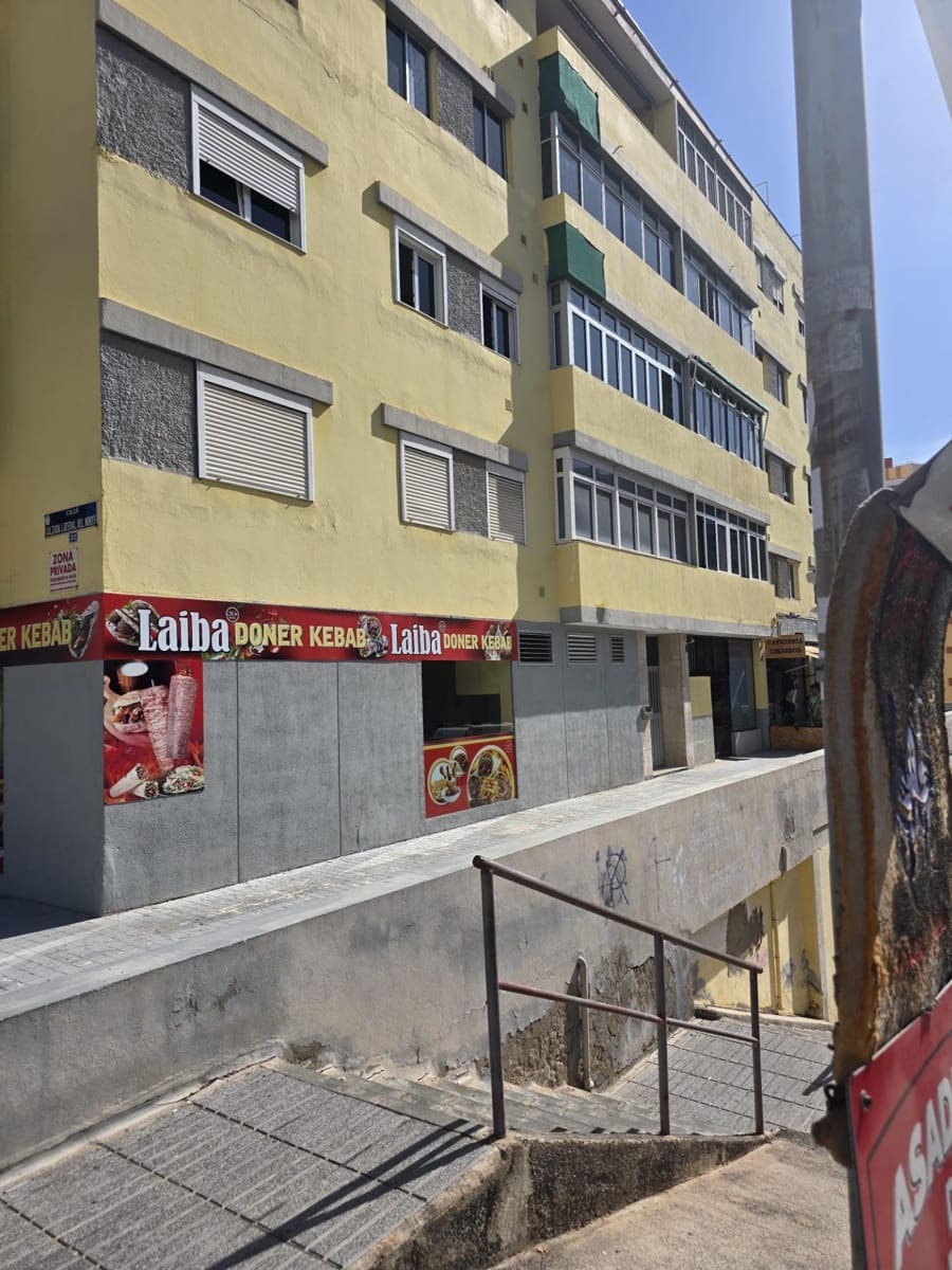 3 slaapkamer Flat te koop in Las Palmas de Gran Canaria - € 169.000 (Ref: 9882276)