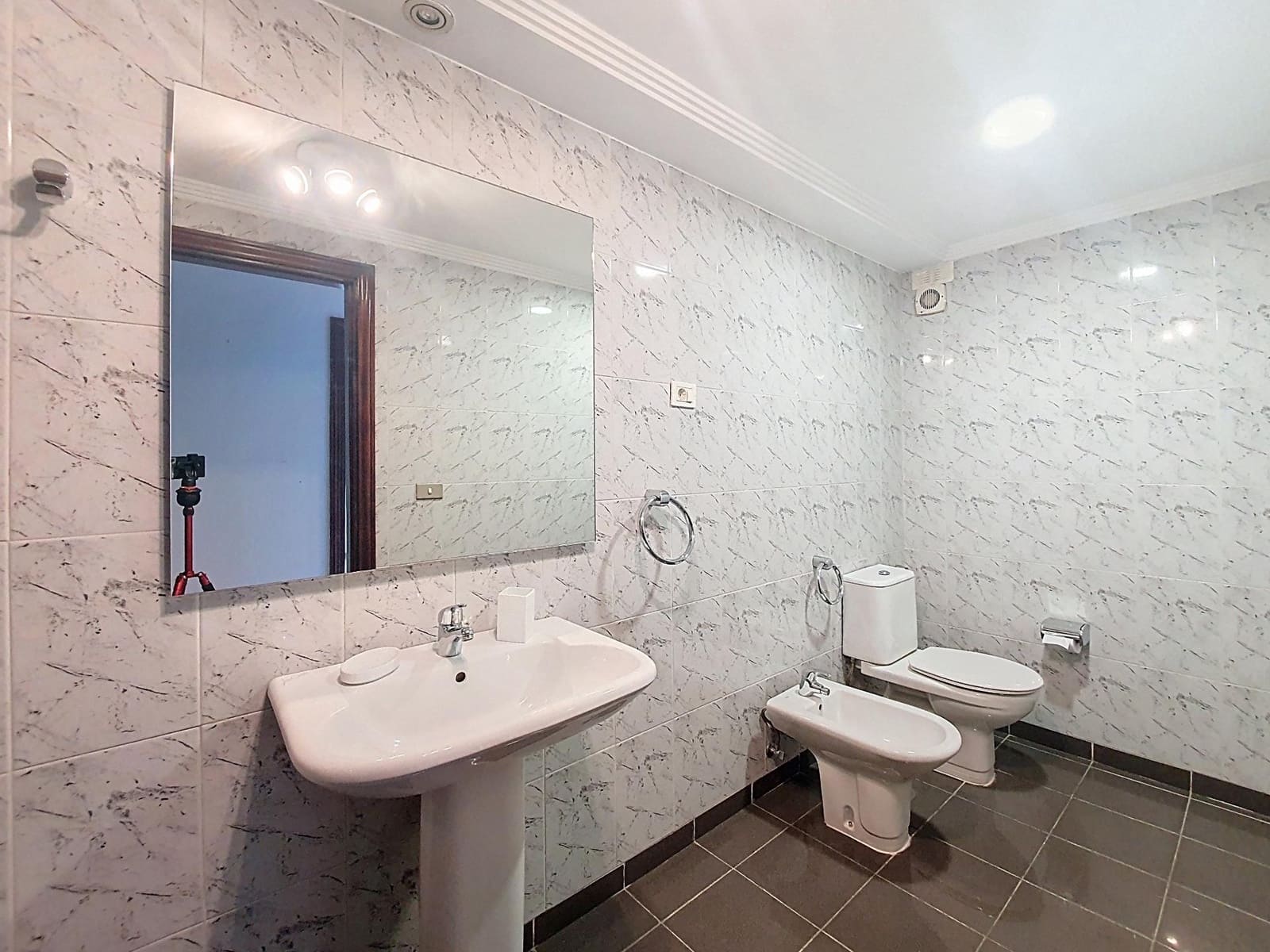 3 bedroom Flat for sale in Las Palmas de Gran Canaria - € 525,000 (Ref: 9882277)
