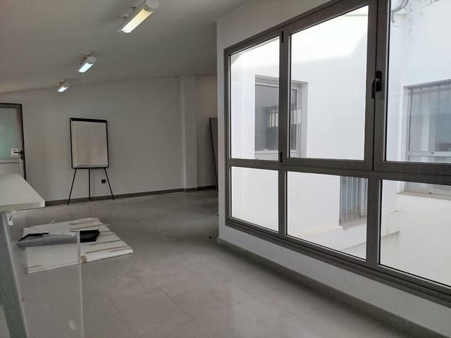 2 camera da letto Ufficio da affittare in Las Palmas de Gran Canaria - 800 € (Rif: 9882278)