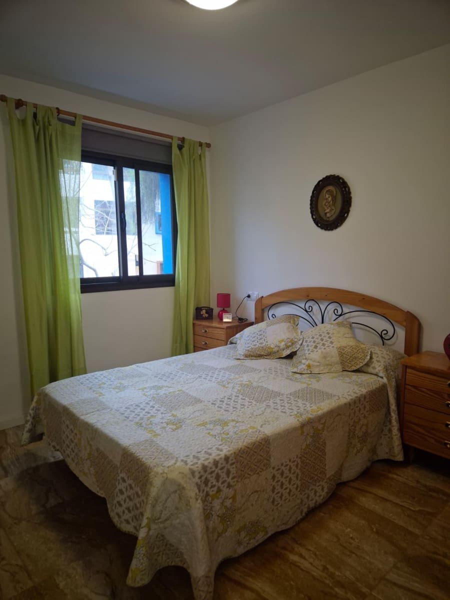 2 slaapkamer Flat te koop in Corralejo - € 225.000 (Ref: 9882282)