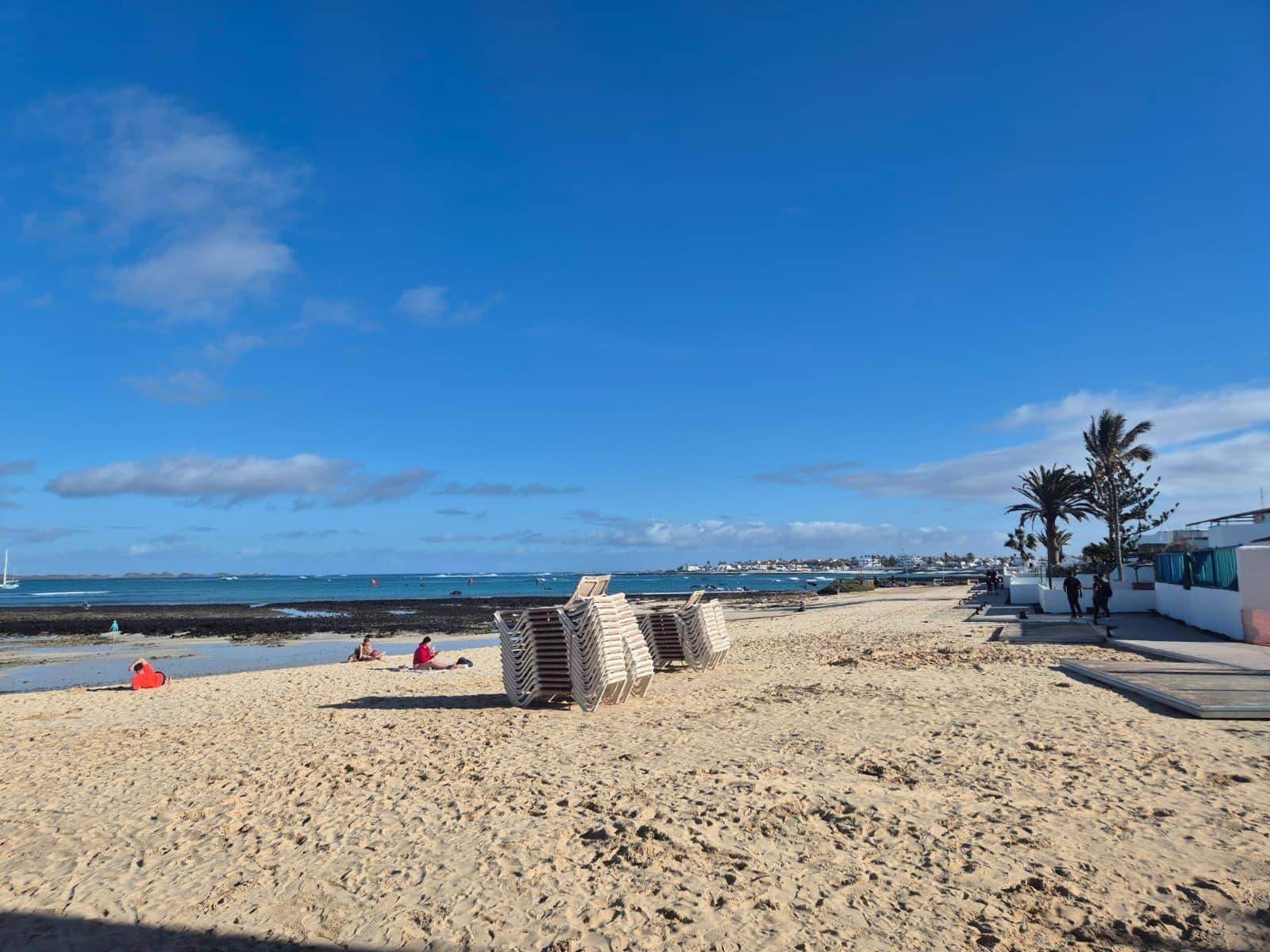 2 slaapkamer Flat te koop in Corralejo - € 225.000 (Ref: 9882282)