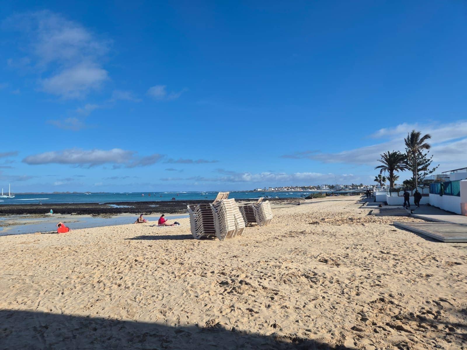 2 slaapkamer Flat te koop in Corralejo - € 225.000 (Ref: 9882282)