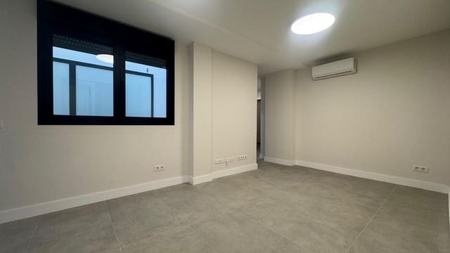 1 soveværelse Lejlighed til leje i Isleta, Las Palmas de Gran Canaria - € 1.000 (Ref: 9882283)