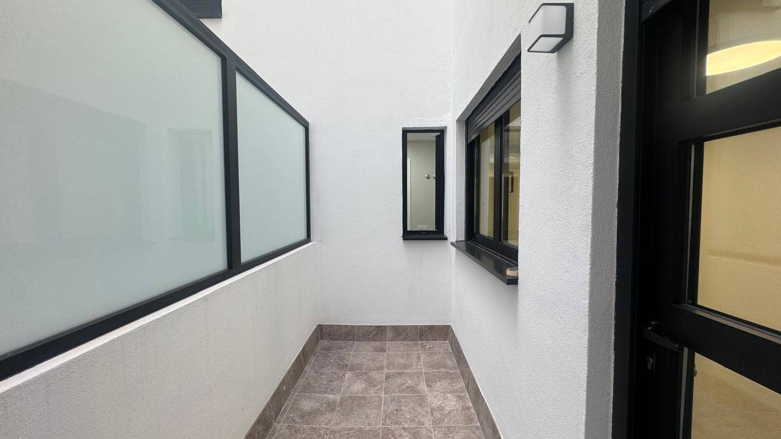 1 soveværelse Lejlighed til leje i Las Palmas de Gran Canaria - € 1.000 (Ref: 9882283)