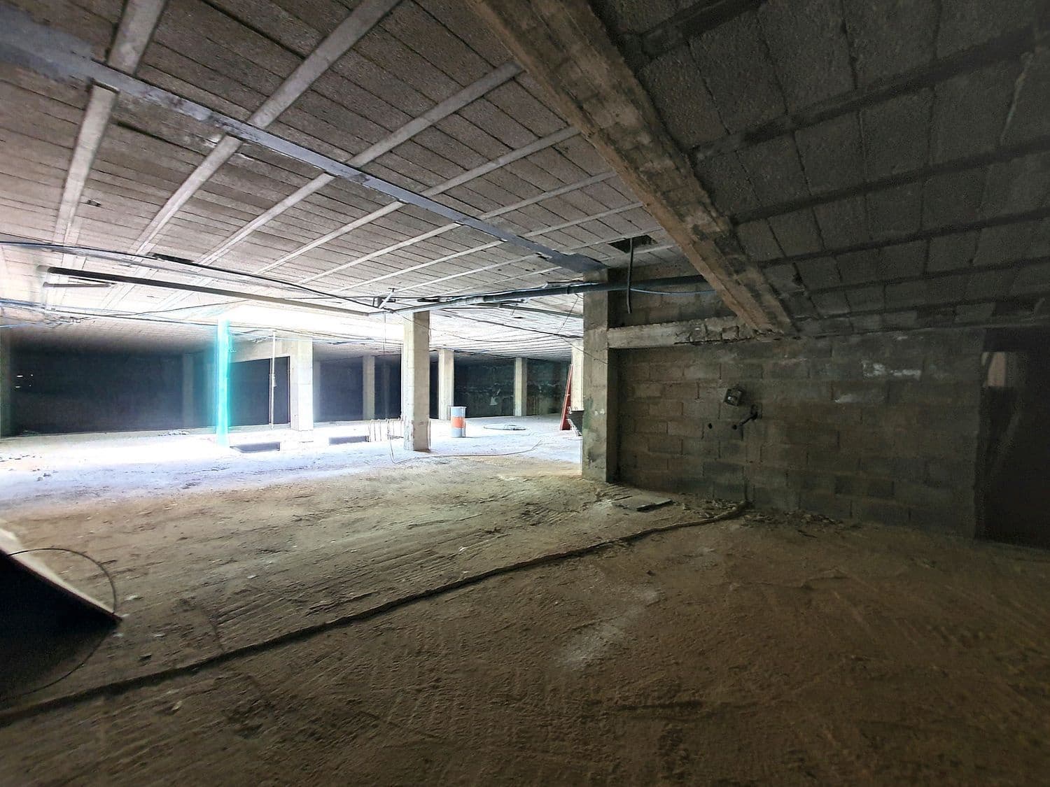 Commercial for sale in Las Palmas de Gran Canaria - € 690,000 (Ref: 9882287)