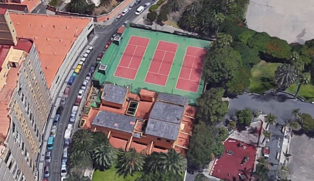 Local Comercial en Escaleritas, Las Palmas de Gran Canaria en venta - 690.000 € (Ref: 9882287)