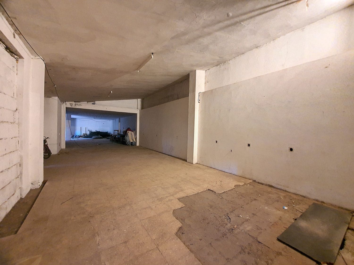 Commercial for sale in Las Palmas de Gran Canaria - € 690,000 (Ref: 9882287)
