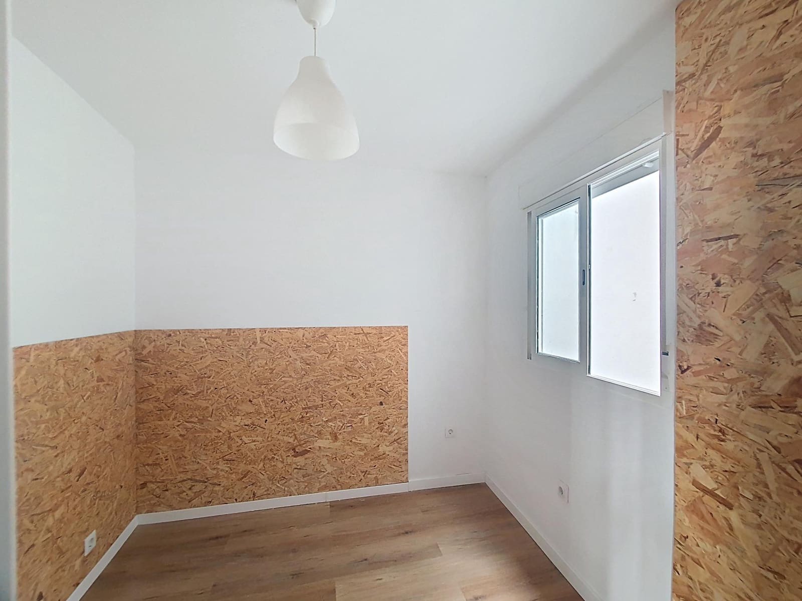 2 bedroom Apartment for sale in Las Palmas de Gran Canaria - € 126,000 (Ref: 9882291)
