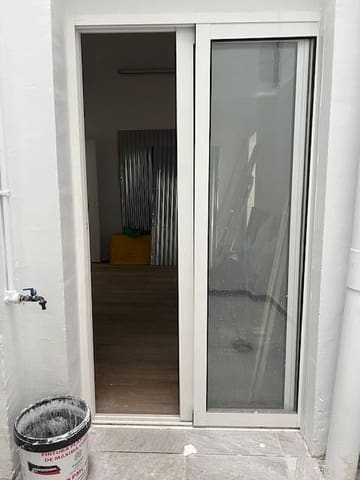 Local Comercial en Las Palmas de Gran Canaria en venta - 72.000 € (Ref: 9882292)