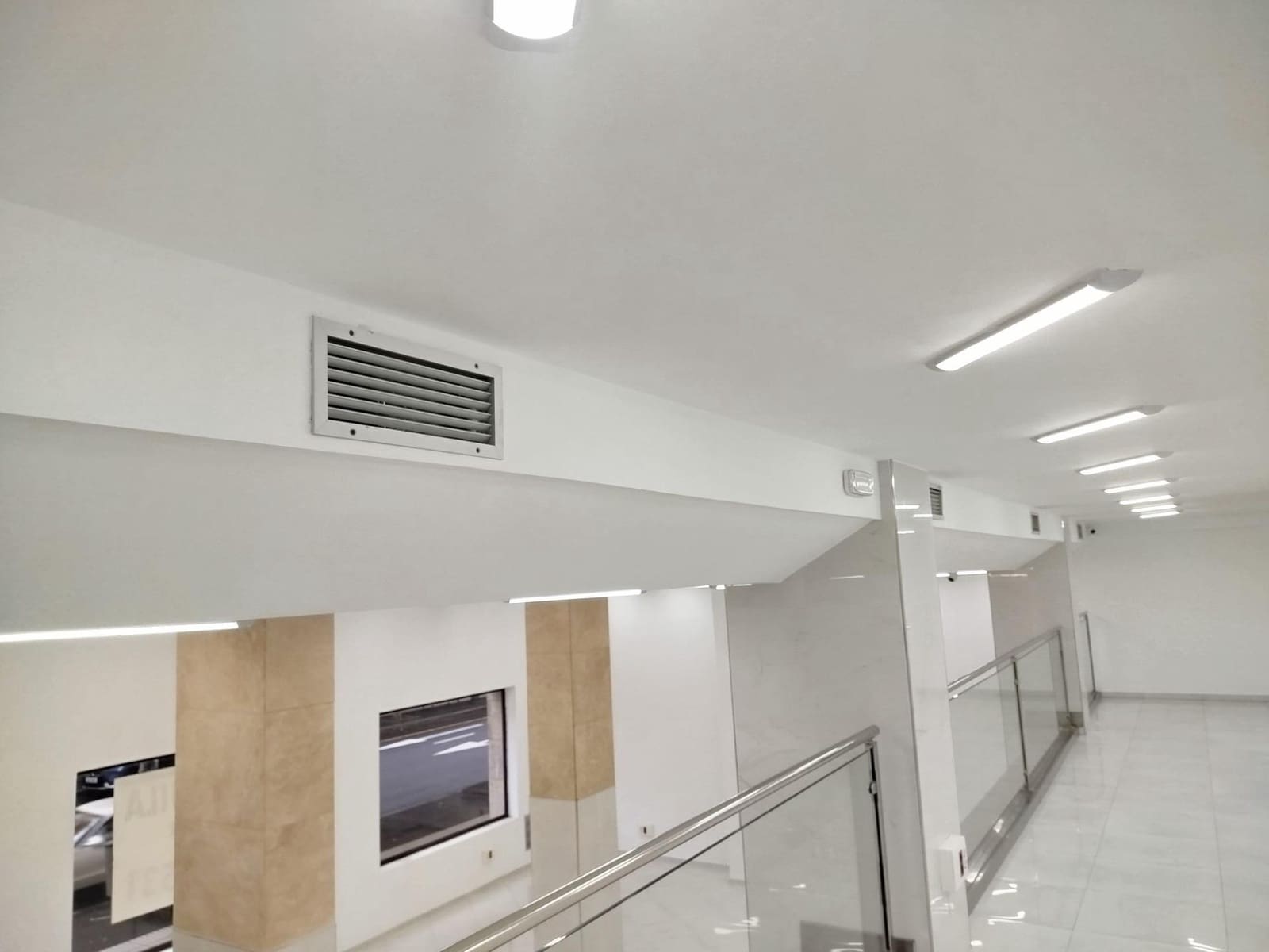 Commercial for rent in Las Palmas de Gran Canaria - € 5,200 (Ref: 9882296)