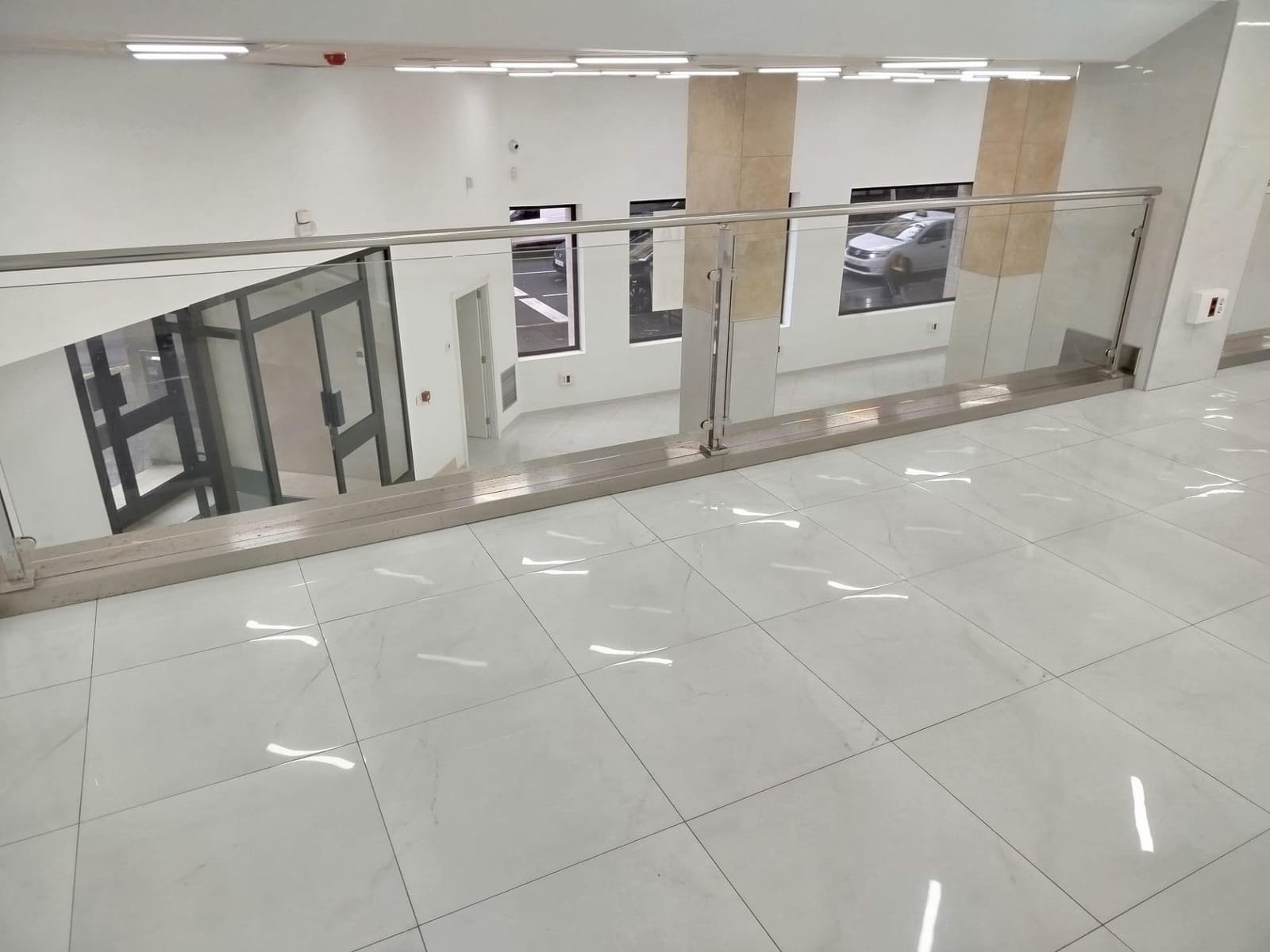 Commercial for rent in Las Palmas de Gran Canaria - € 5,200 (Ref: 9882296)