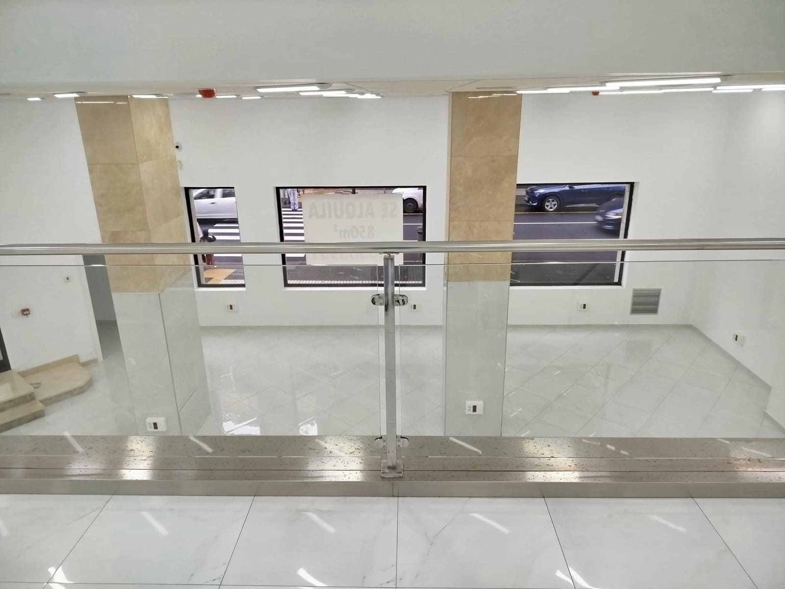Commercial for rent in Las Palmas de Gran Canaria - € 5,200 (Ref: 9882296)