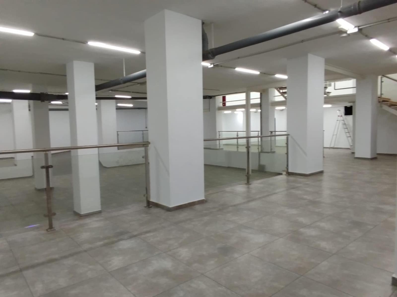 Commercial for rent in Las Palmas de Gran Canaria - € 5,200 (Ref: 9882296)