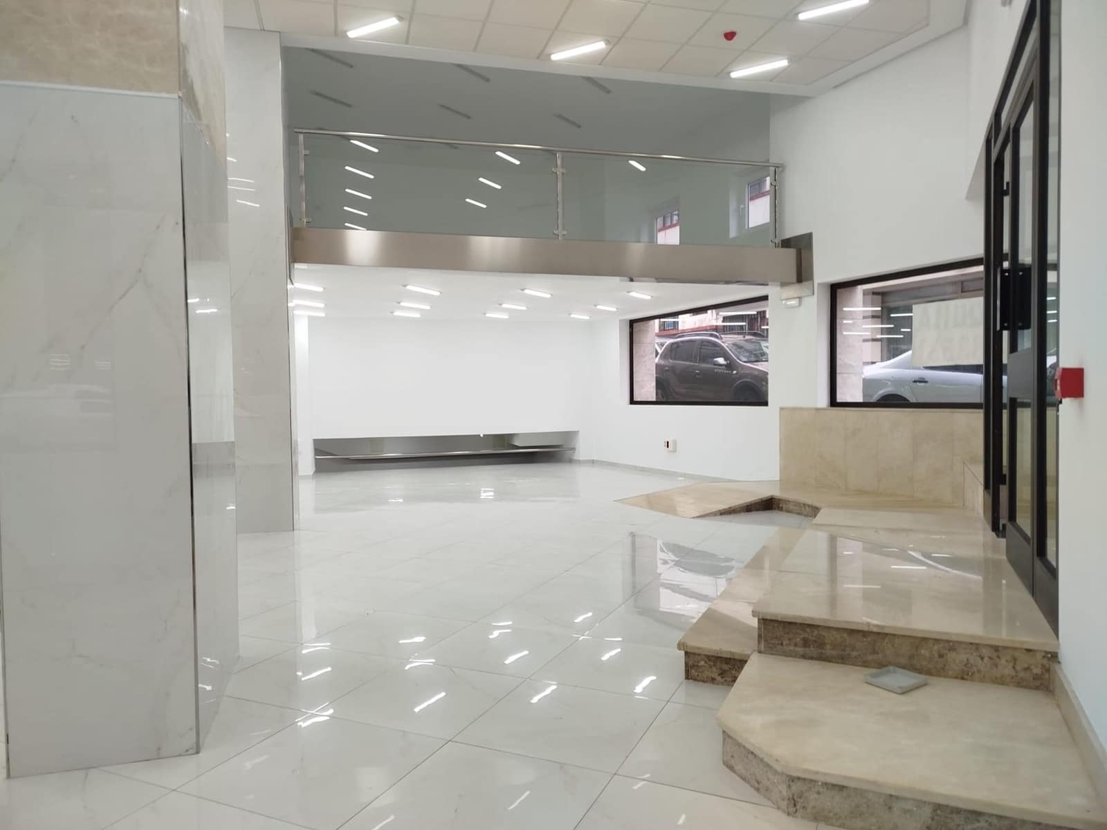 Commercial for rent in Las Palmas de Gran Canaria - € 5,200 (Ref: 9882296)