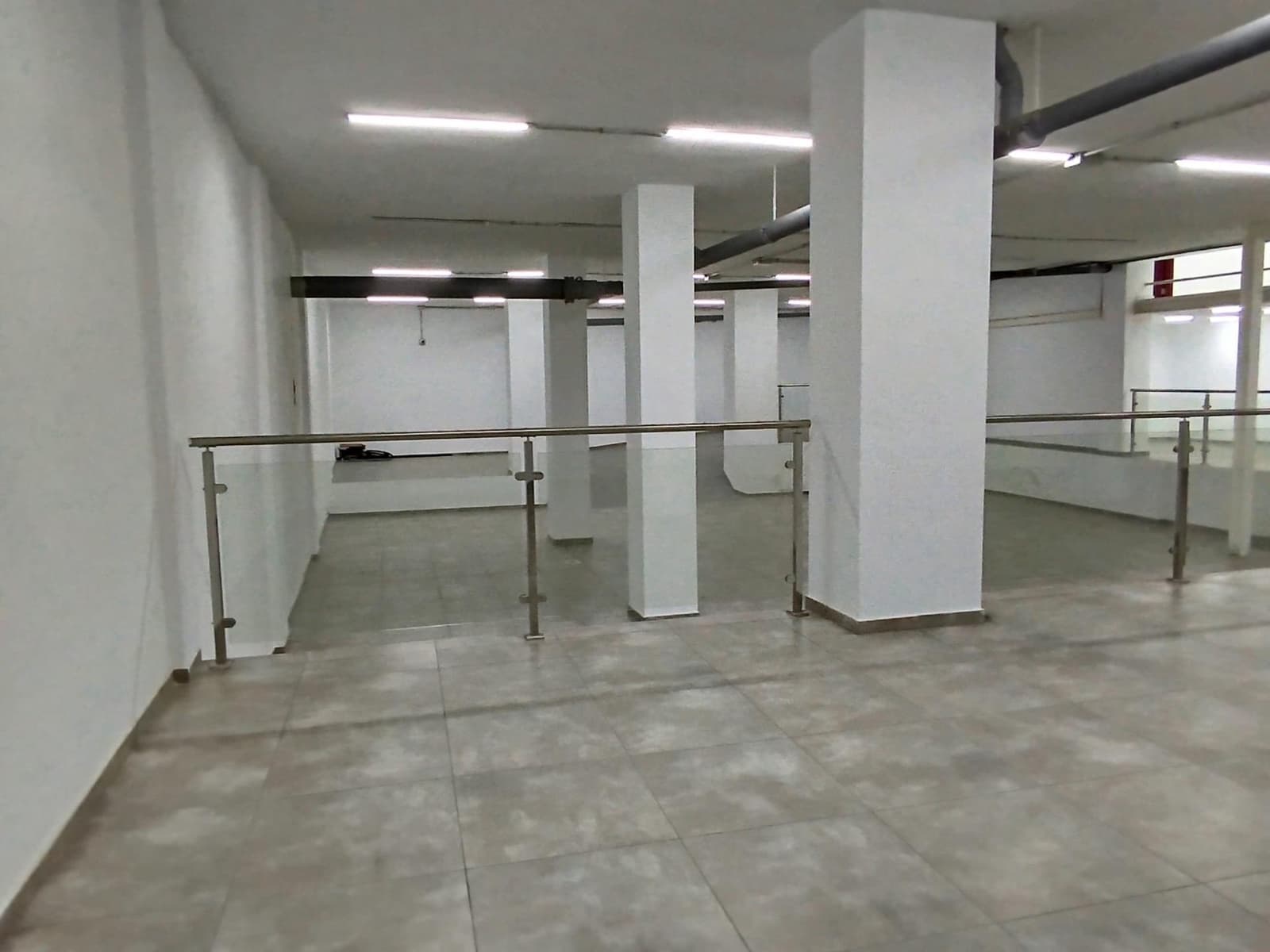 Commercial for rent in Las Palmas de Gran Canaria - € 5,200 (Ref: 9882296)