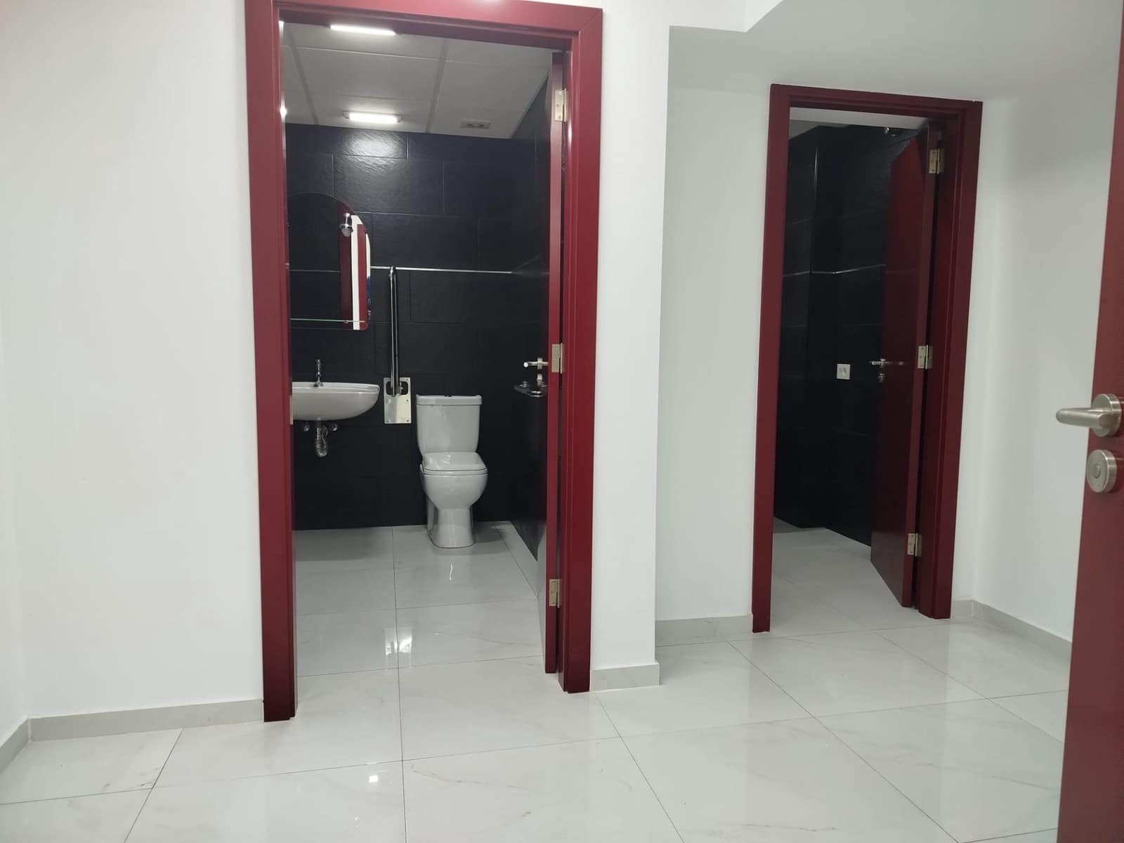 Commercial for rent in Las Palmas de Gran Canaria - € 5,200 (Ref: 9882296)