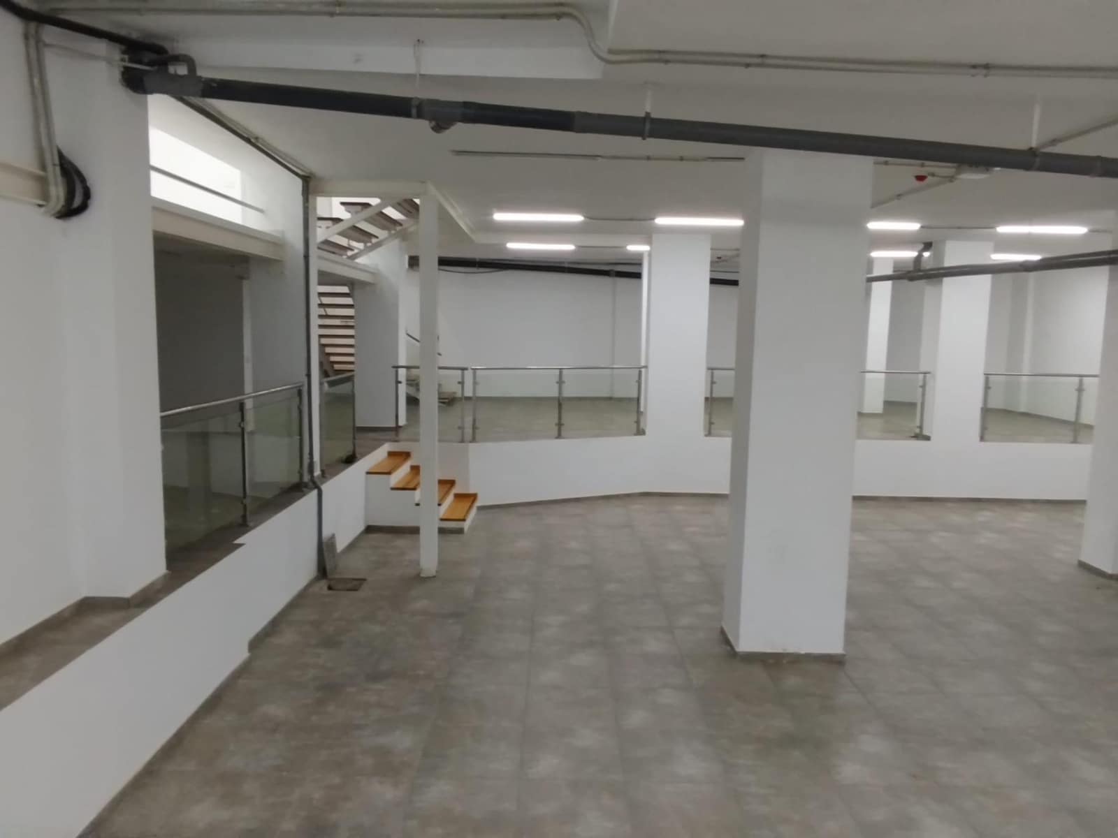 Commercial for rent in Las Palmas de Gran Canaria - € 5,200 (Ref: 9882296)