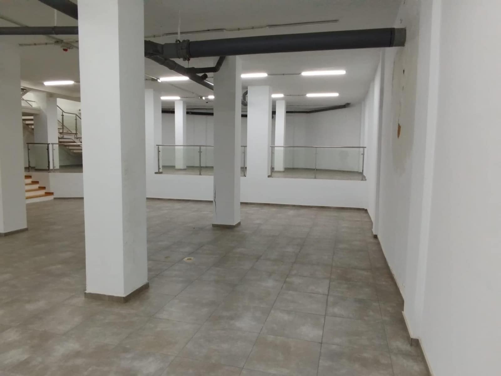 Commercial for rent in Las Palmas de Gran Canaria - € 5,200 (Ref: 9882296)