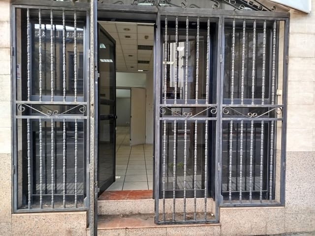 6 slaapkamer Commercieel te huur in Centro, Las Palmas de Gran Canaria met garage - € 2.400 (Ref: 9882297)