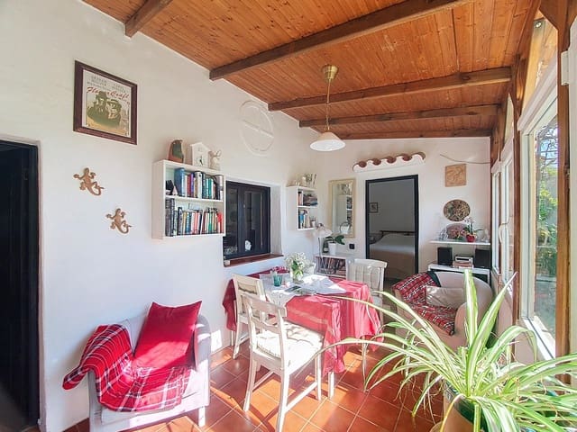 2 soveværelse Finca/Landehus til salg i Agüimes med swimmingpool - € 315.000 (Ref: 9882298)