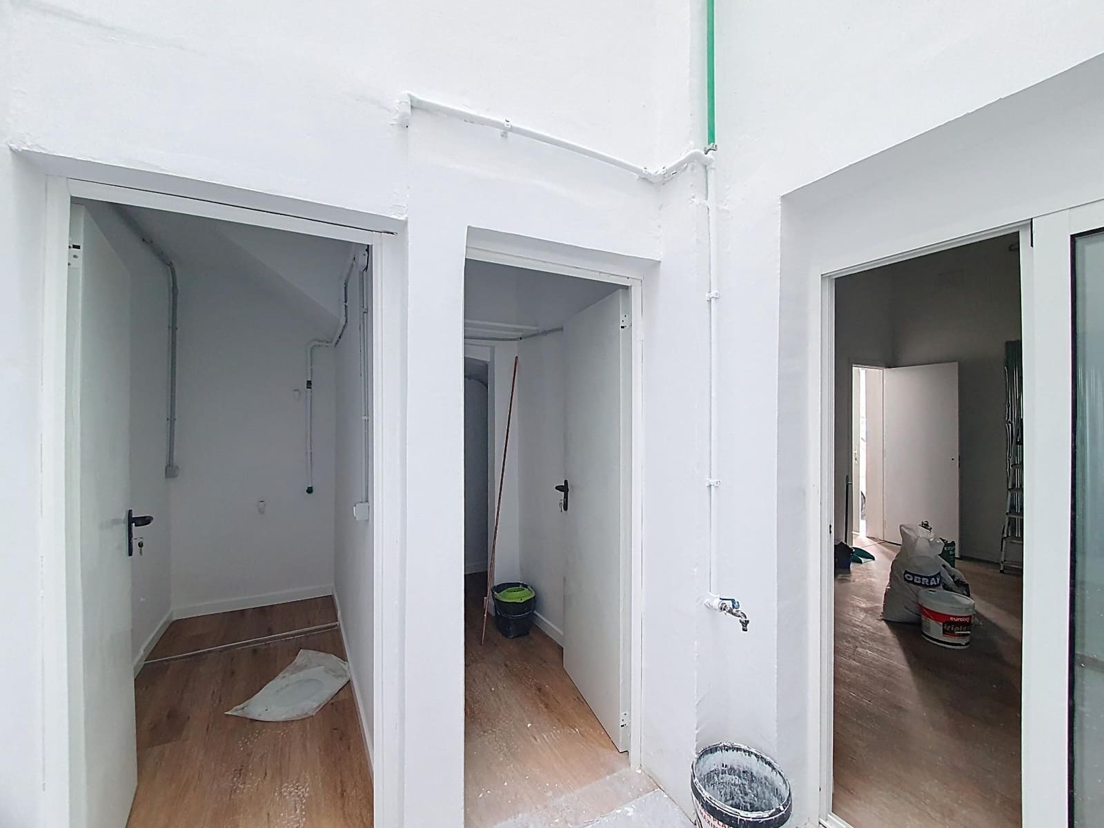 8 bedroom Commercial for sale in Las Palmas de Gran Canaria - € 610,000 (Ref: 9882299)