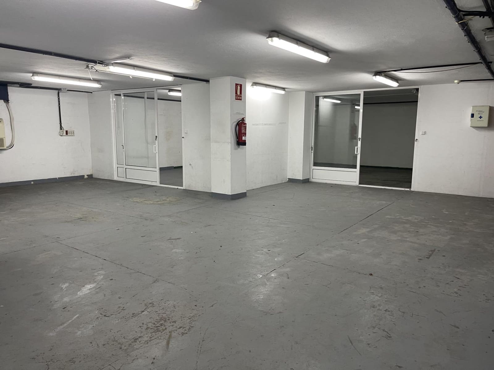 Commercial for rent in Las Palmas de Gran Canaria - € 1,800 (Ref: 9882301)
