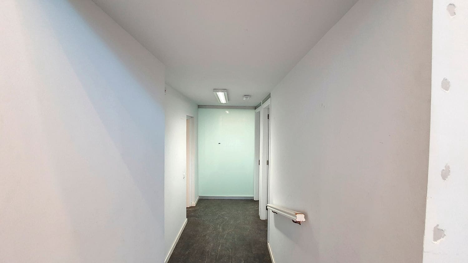 Commercial for rent in Las Palmas de Gran Canaria - € 2,800 (Ref: 9882302)