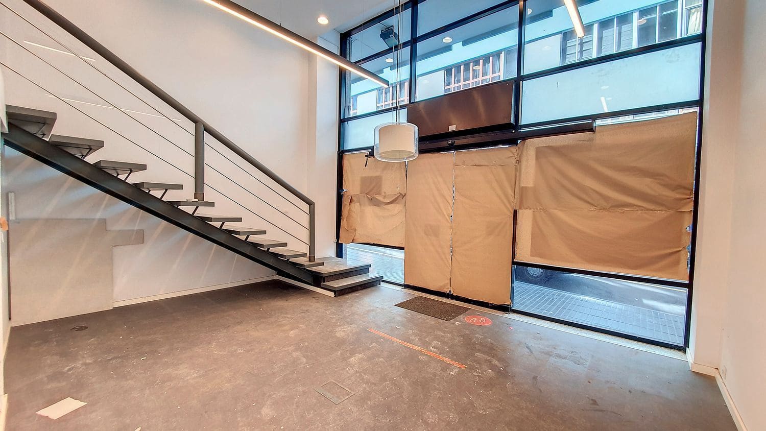 Commercial for rent in Las Palmas de Gran Canaria - € 2,800 (Ref: 9882302)
