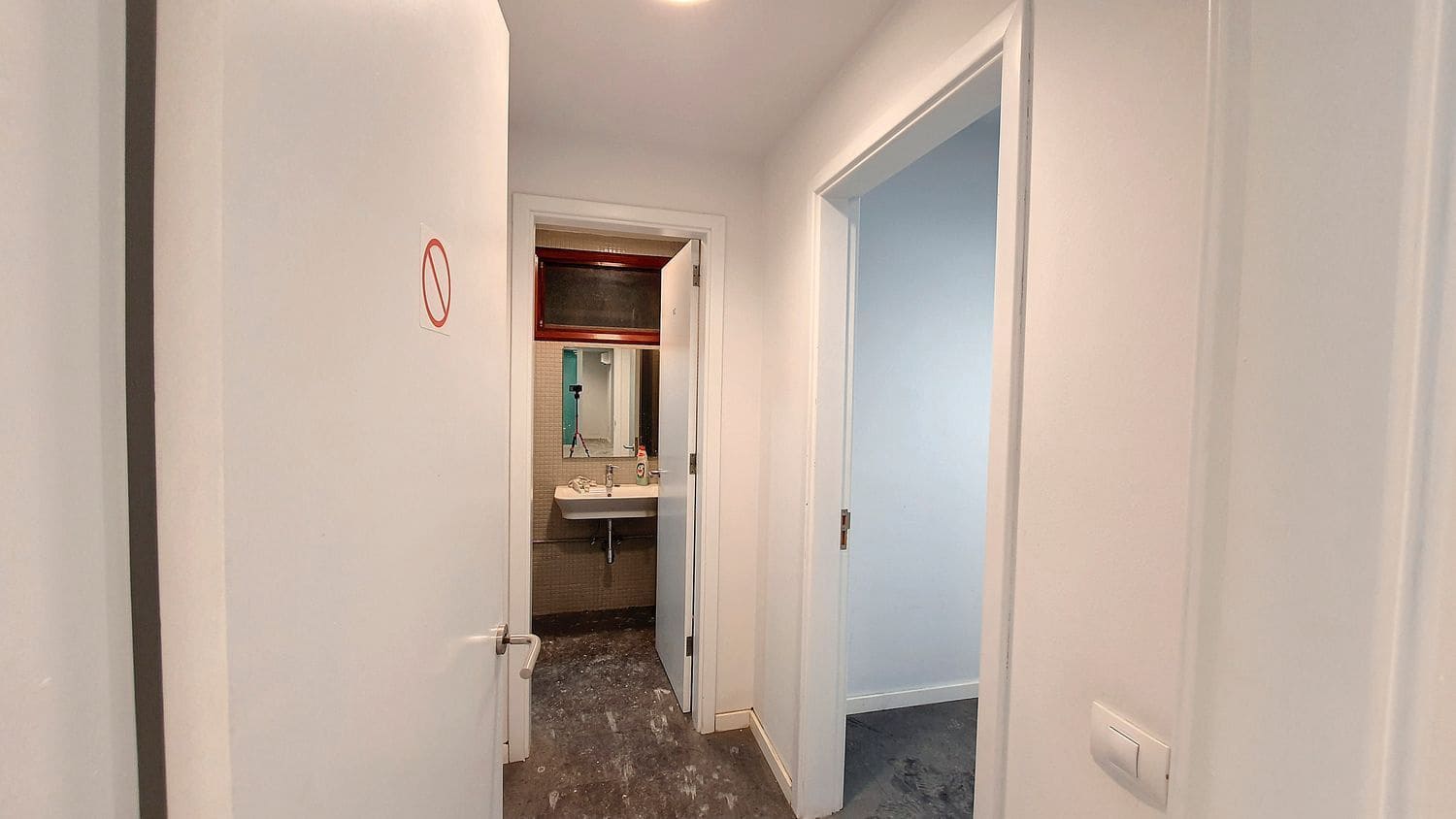 Commercial for rent in Las Palmas de Gran Canaria - € 2,800 (Ref: 9882302)