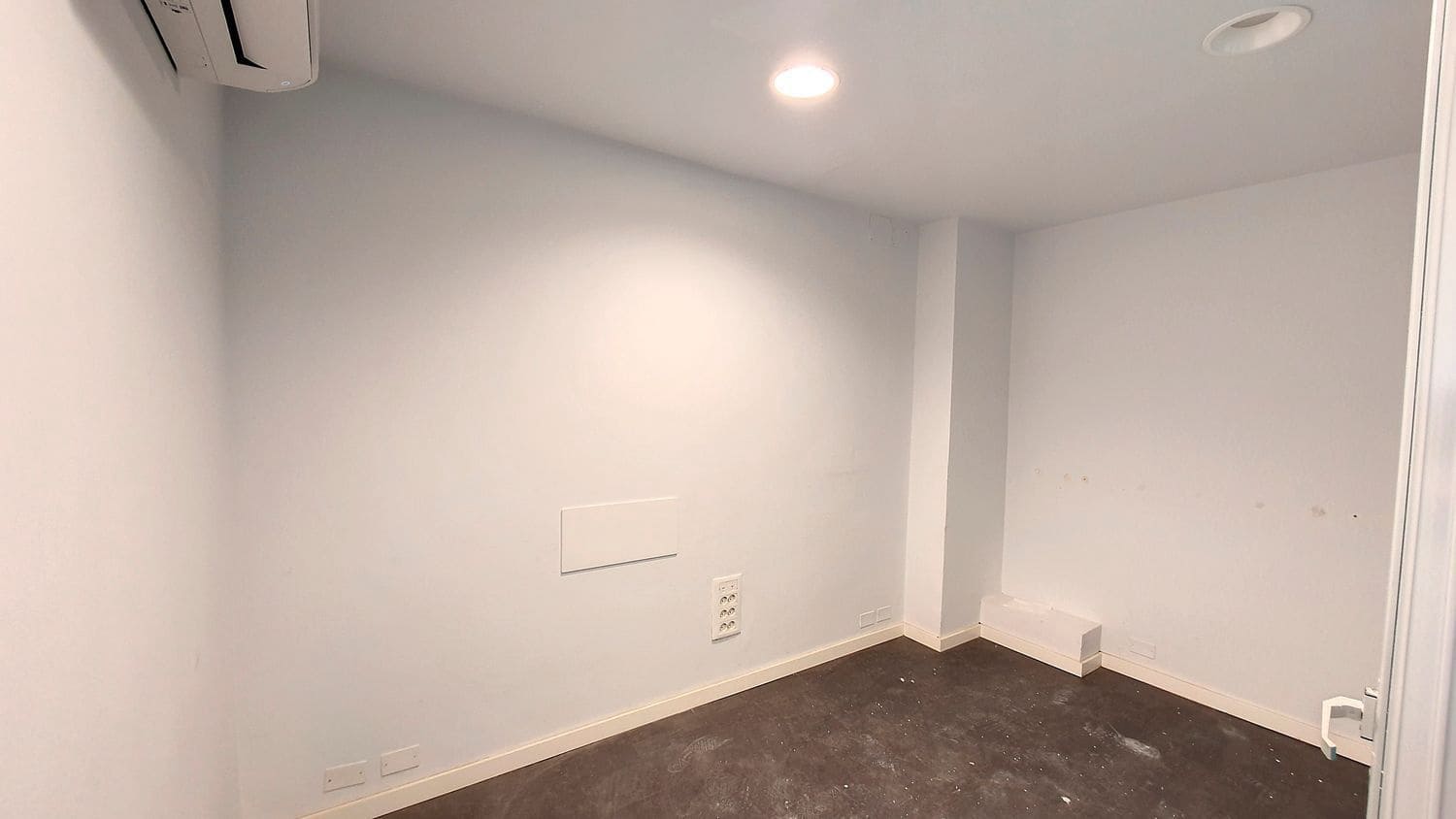 Commercial for rent in Las Palmas de Gran Canaria - € 2,800 (Ref: 9882302)