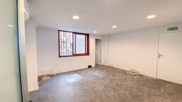 Komercyjne do wynajęcia w Santa Catalina - Canteras, Las Palmas de Gran Canaria - 2 800 € (Ref: 9882302)