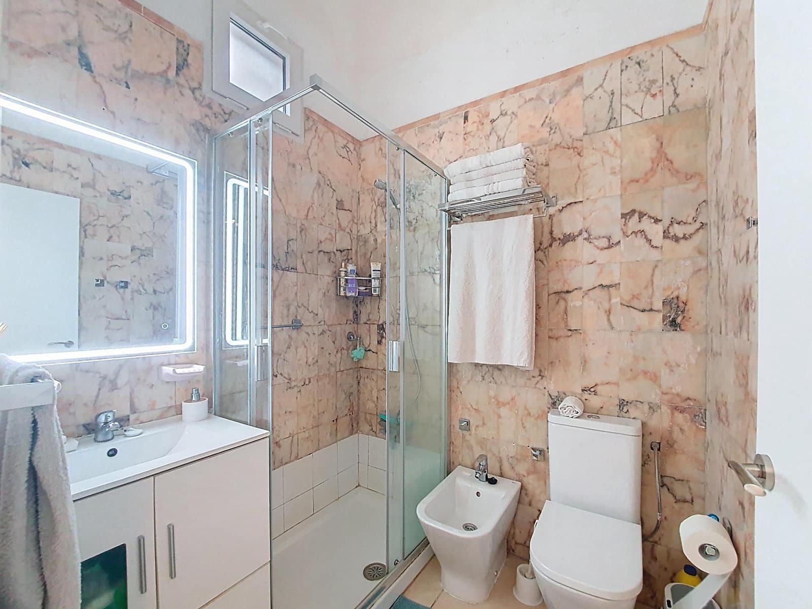 3 slaapkamer Flat te koop in Las Palmas de Gran Canaria - € 182.000 (Ref: 9882303)