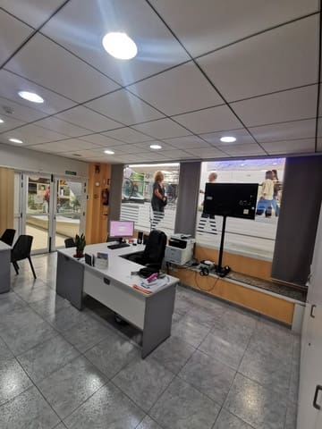 Local Comercial de 1 habitación en Las Palmas de Gran Canaria en venta - 120.000 € (Ref: 9882307)