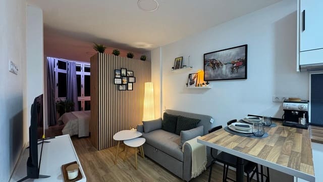 1 soverom Leilighet til salgs i Santa Catalina - Canteras, Las Palmas de Gran Canaria - € 250 000 (Ref: 9882309)