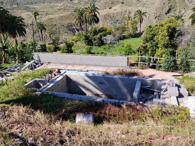 Terrain à Bâtir à vendre à Santa Lucía de Tirajana - 105 000 € (Ref: 9882312)