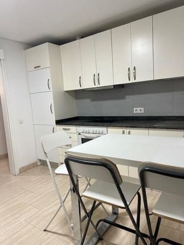 3 soverom Leilighet til leie i Guanarteme, Las Palmas de Gran Canaria - € 1 300 (Ref: 9882313)