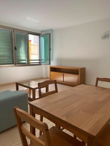 3 soveværelse Lejlighed til leje i Guanarteme, Las Palmas de Gran Canaria - € 1.300 (Ref: 9882313)