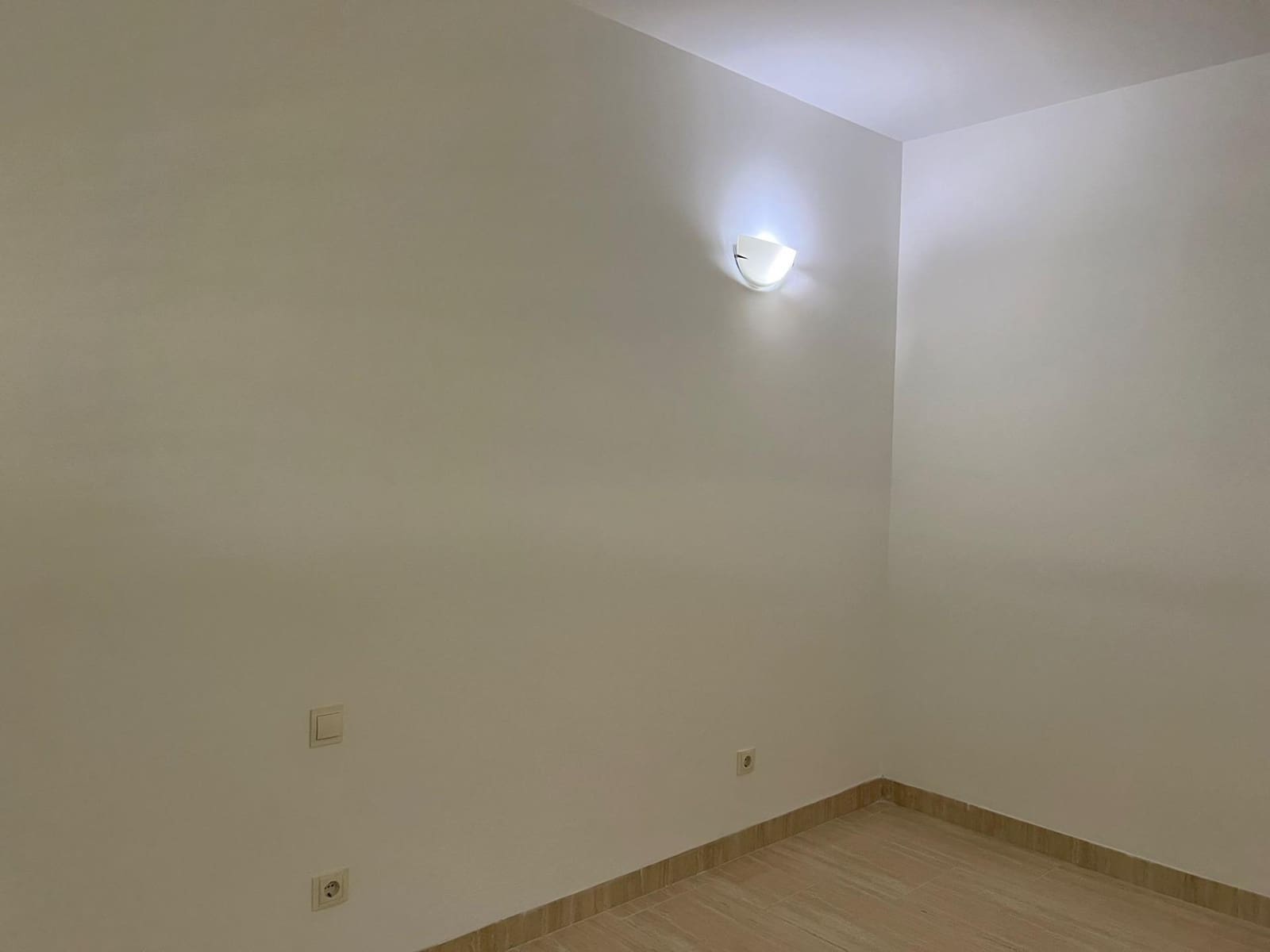 2 soverom Leilighet til leie i Las Palmas de Gran Canaria - € 1 200 (Ref: 9882314)