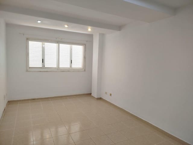 3 bedroom Flat for sale in Candelaria - € 331,500 (Ref: 9882315)