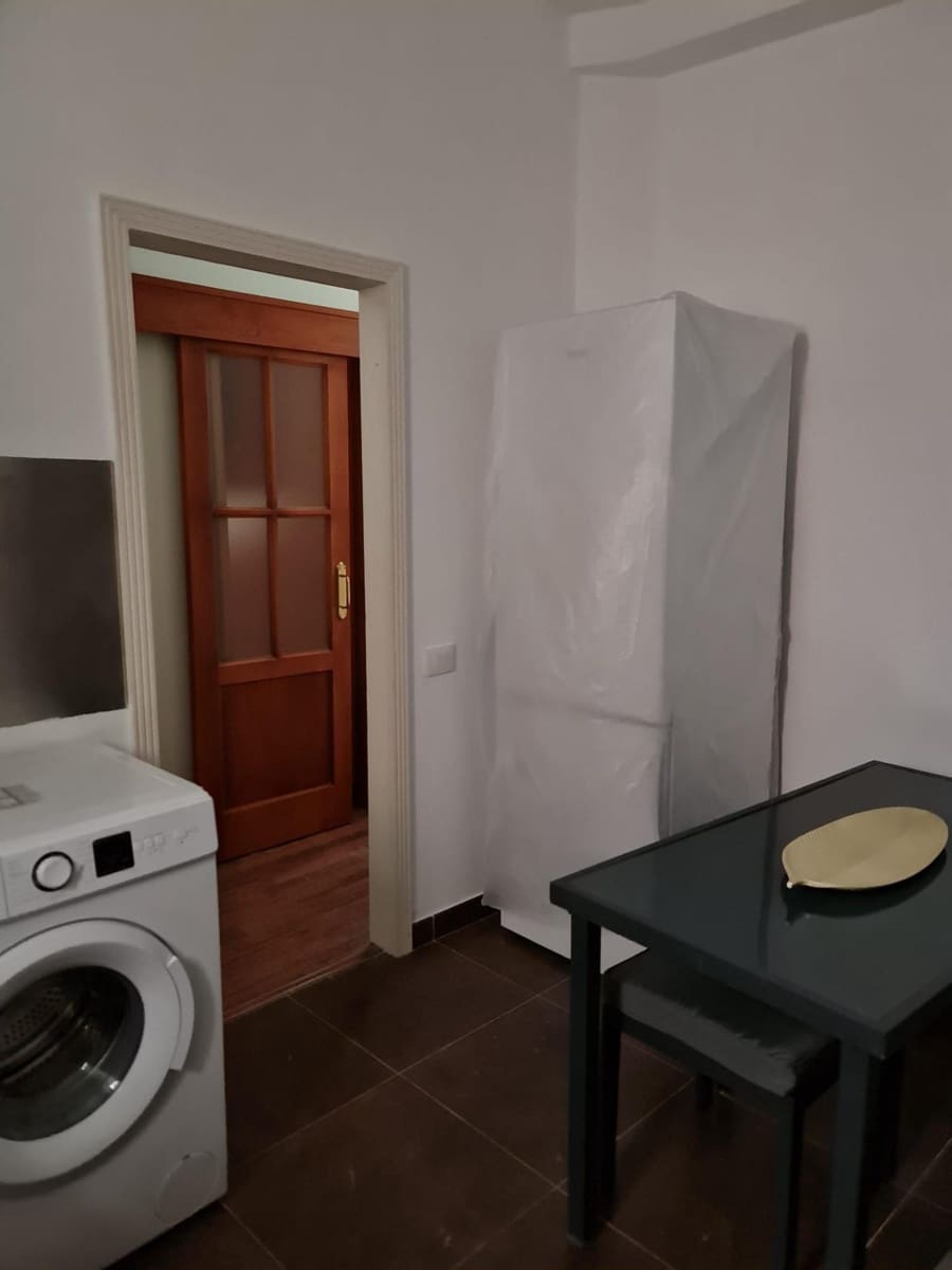 8 soverom Leilighet til salgs i Las Palmas de Gran Canaria - € 495 000 (Ref: 9882317)
