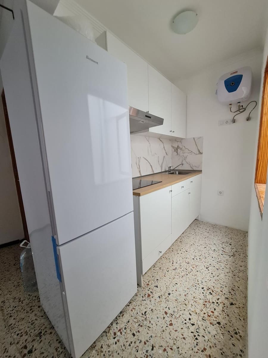 8 soverom Leilighet til salgs i Las Palmas de Gran Canaria - € 495 000 (Ref: 9882317)