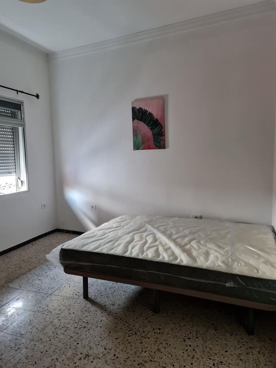 8 soverom Leilighet til salgs i Las Palmas de Gran Canaria - € 495 000 (Ref: 9882317)