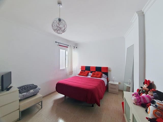 3 slaapkamer Flat te koop in Moya - € 150.000 (Ref: 9882318)