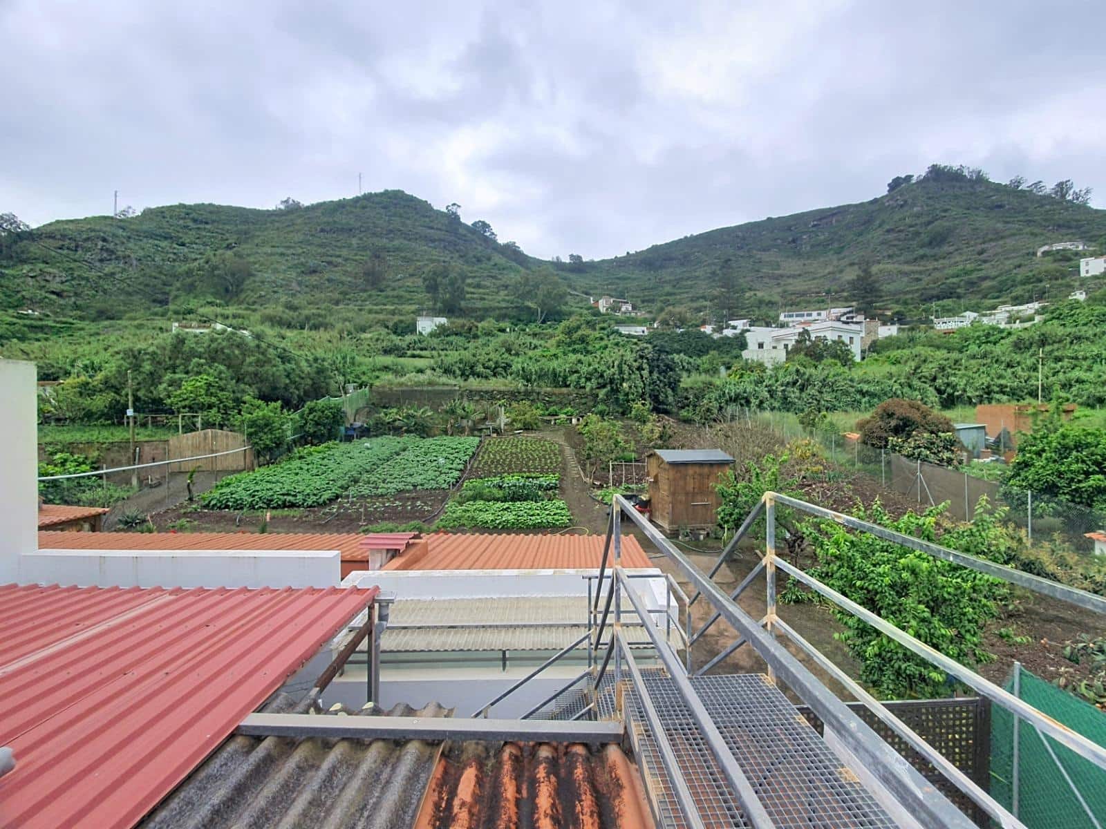 4 bedroom Townhouse for sale in Teror with garage - € 209,000 (Ref: 9882319)