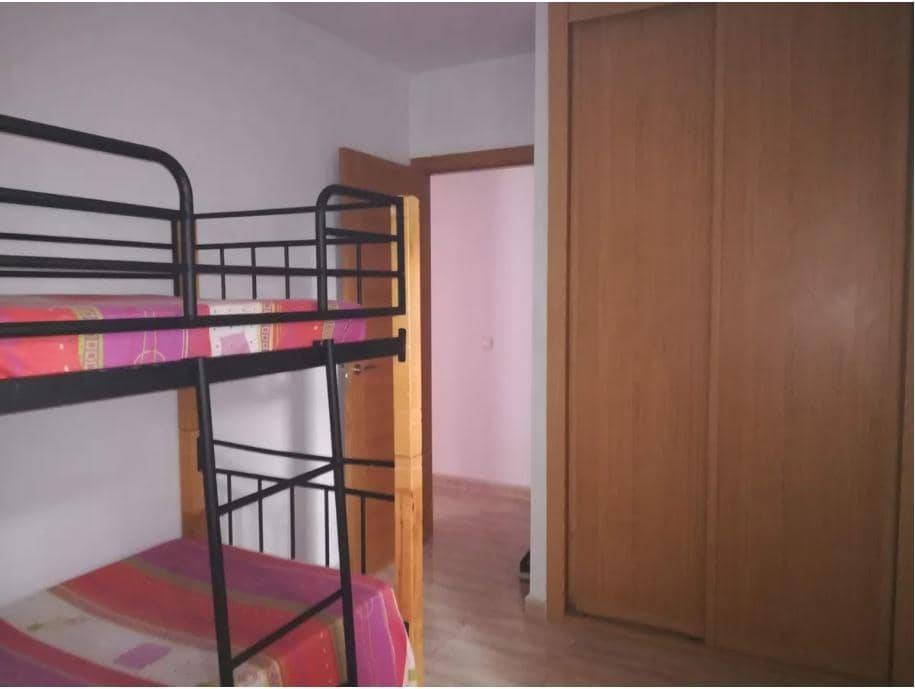 3 bedroom Flat for sale in Puerto del Rosario - € 190,000 (Ref: 9882320)