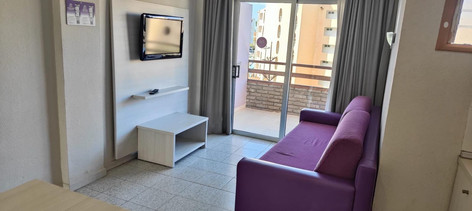 1 quarto Apartamento para venda em Playa del Ingles com piscina - 220 000 € (Ref: 9882321)