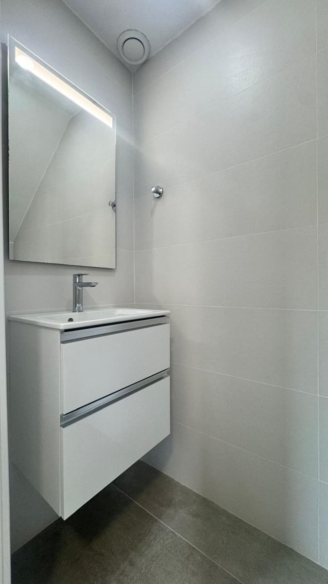 2 soveværelse Lejlighed til leje i Las Palmas de Gran Canaria - € 1.300 (Ref: 9882322)